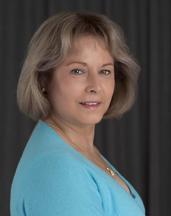 Mme Brigitte DENIS-DETOLLENAERE